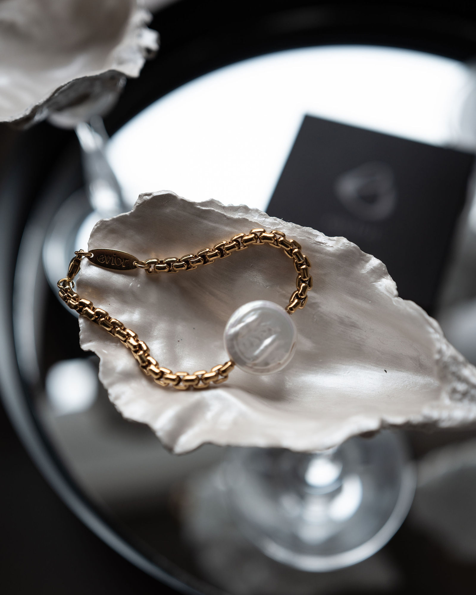 Coin Pearl Armband